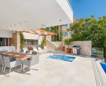 Villa Andela