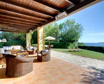 Kosta Estate