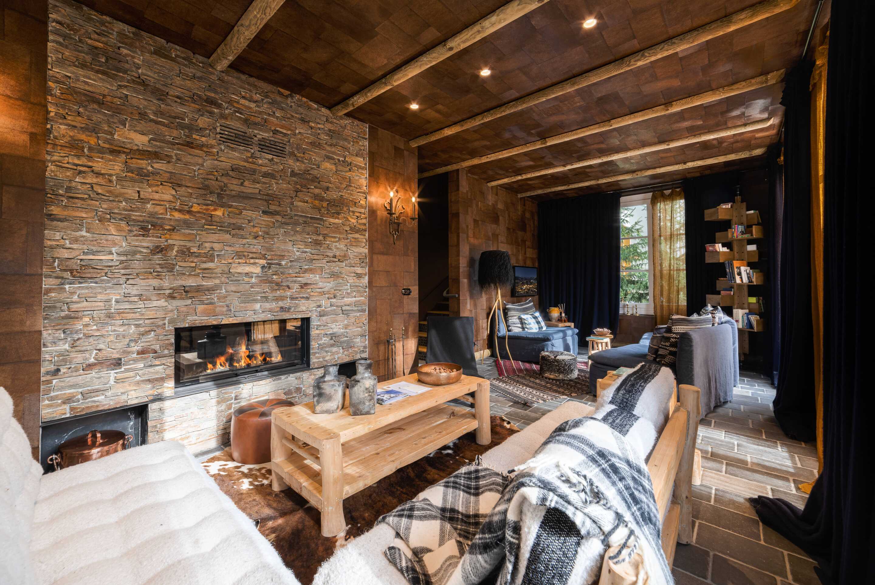 Chalet Blond