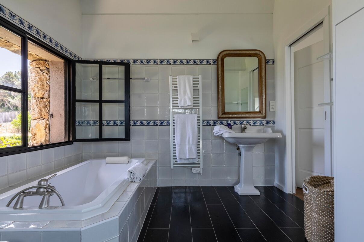 Casa Aqua