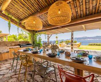 Casa Aqua