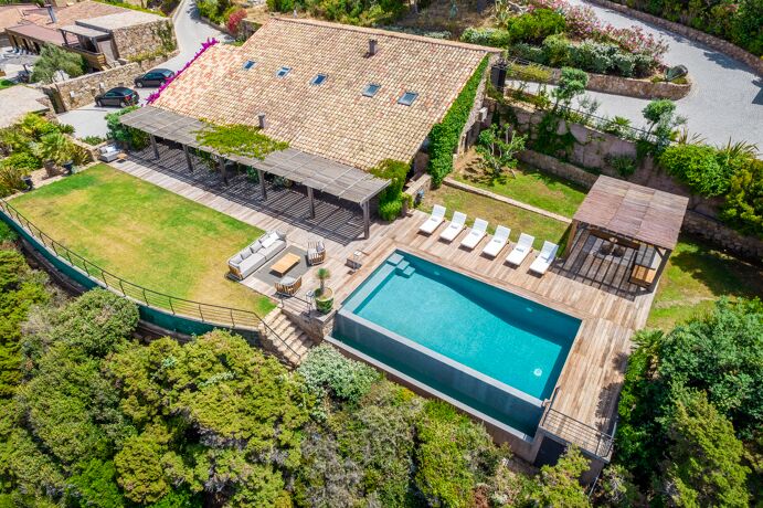 Casa Aqua