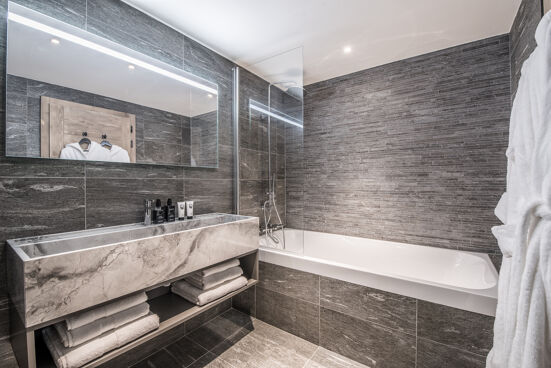 Penthouse Phoenix 901 Le George