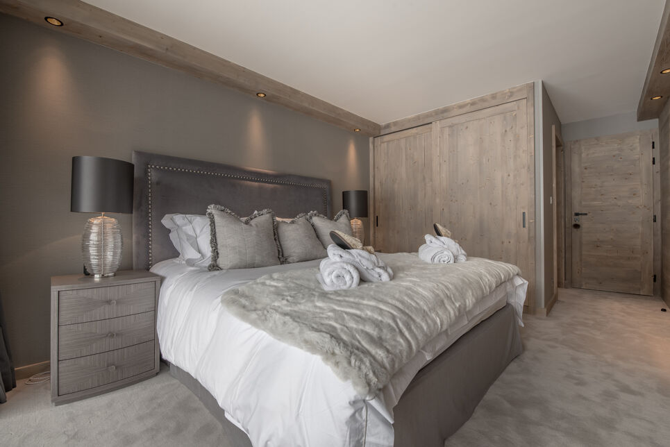 Penthouse Phoenix 901 Le George