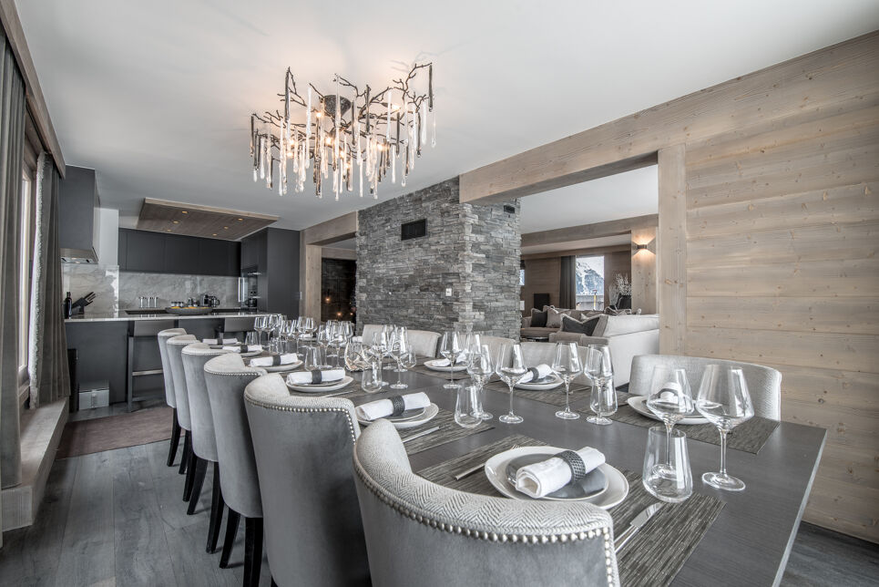 Penthouse Phoenix 901 Le George