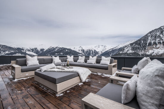 Penthouse Phoenix 901 Le George