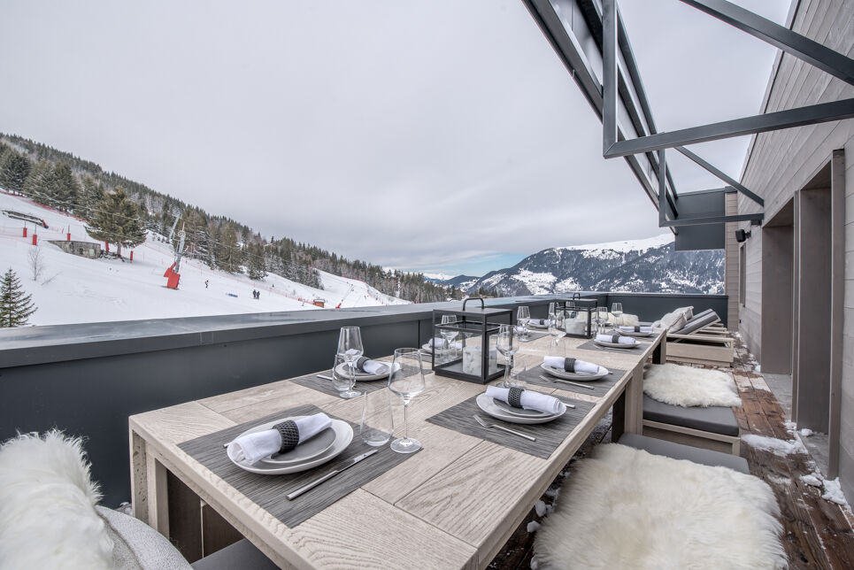 Penthouse Phoenix 901 Le George