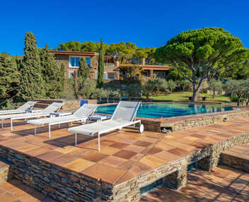 Villa Guillola