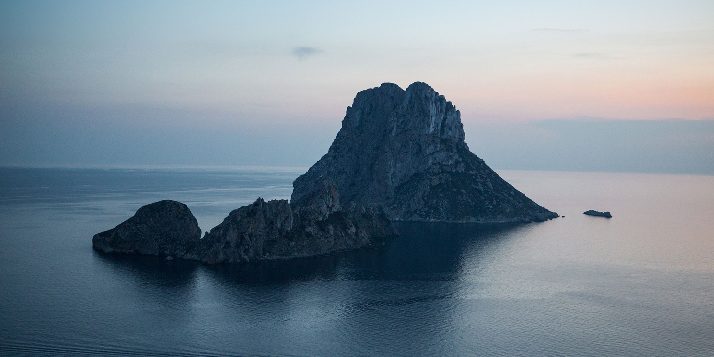 Balearic islands luxury villas rentals