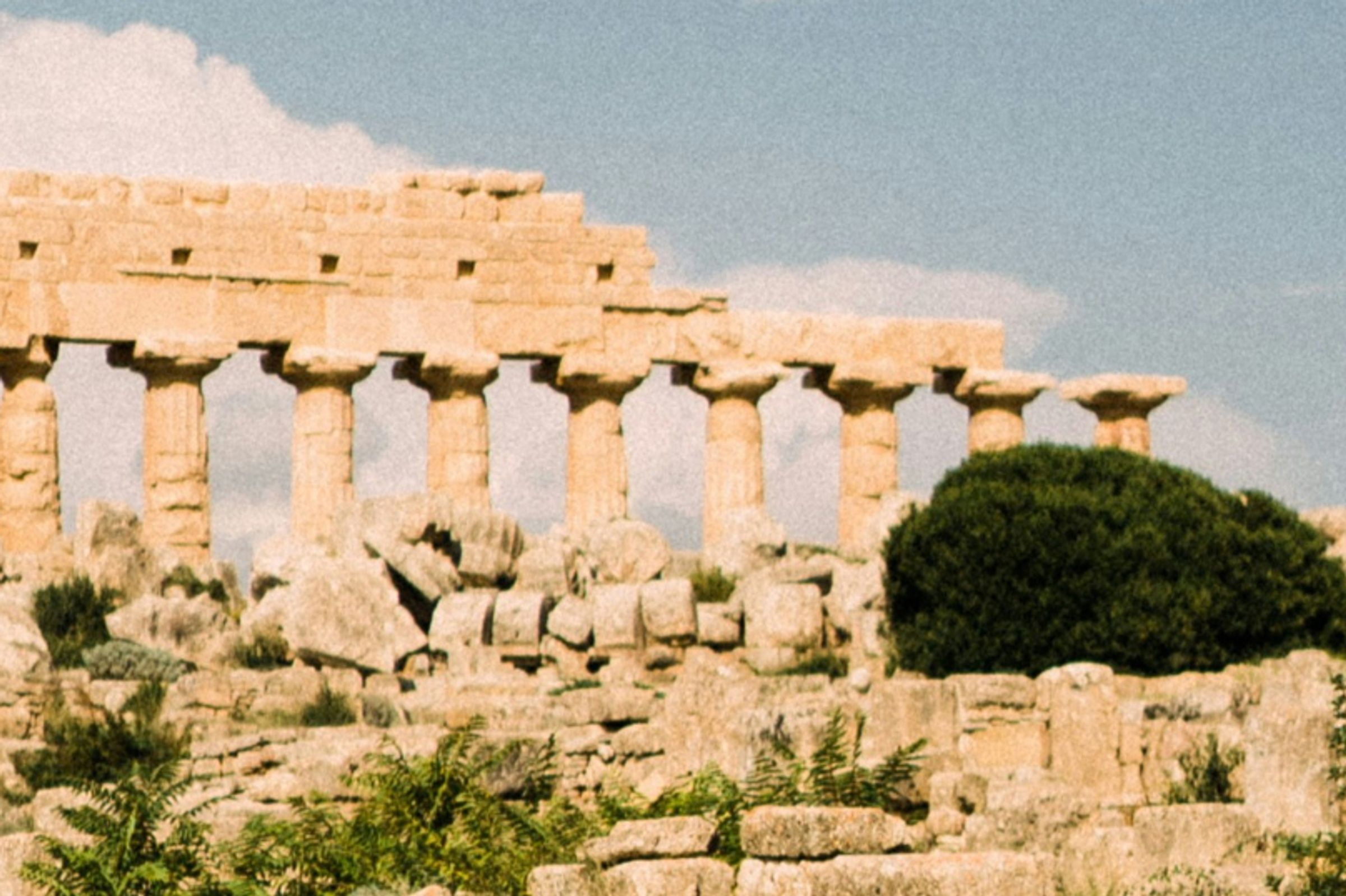 Peloponnese luxury villas rentals