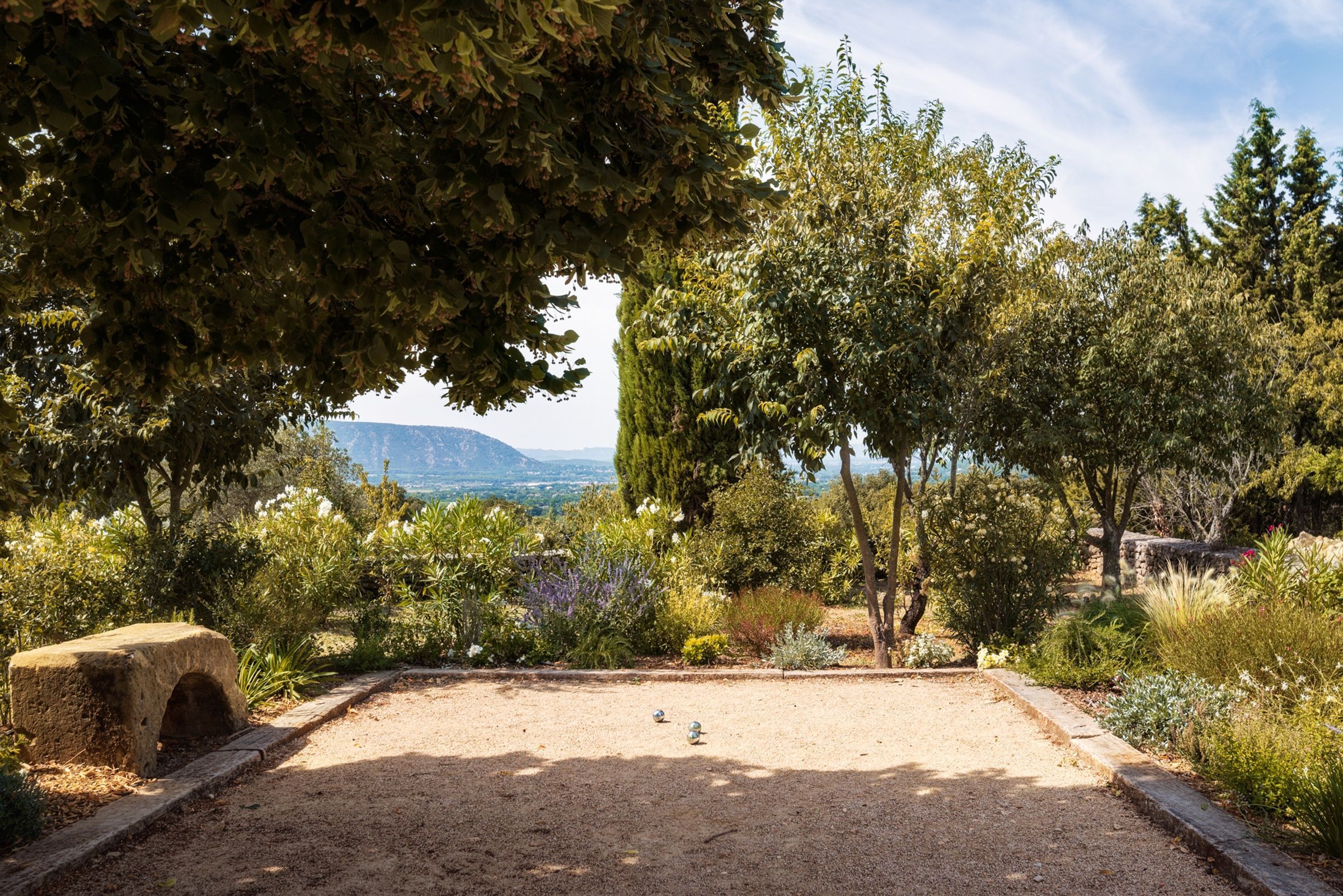 Locations villas luxe Gordes & alentours
