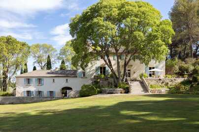 Saint-Remy-de-Provence & surroundings luxury villas rentals