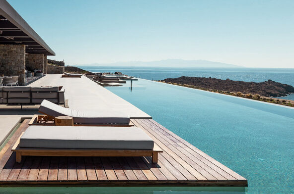 Piscines au soleil
