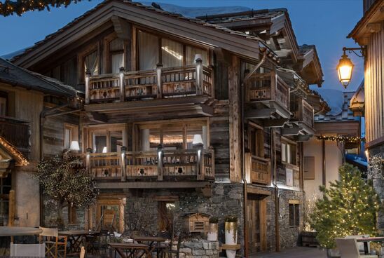 Chalet Powder White