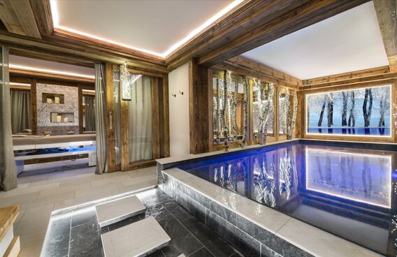 Chalet Powder White