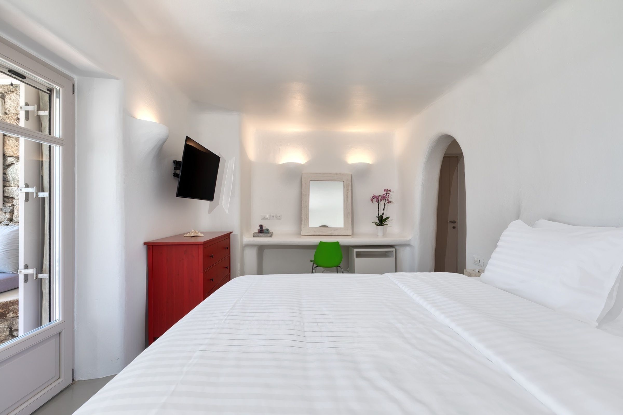 Guest House - Master Bedroom 6