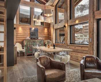 Chalet Pile