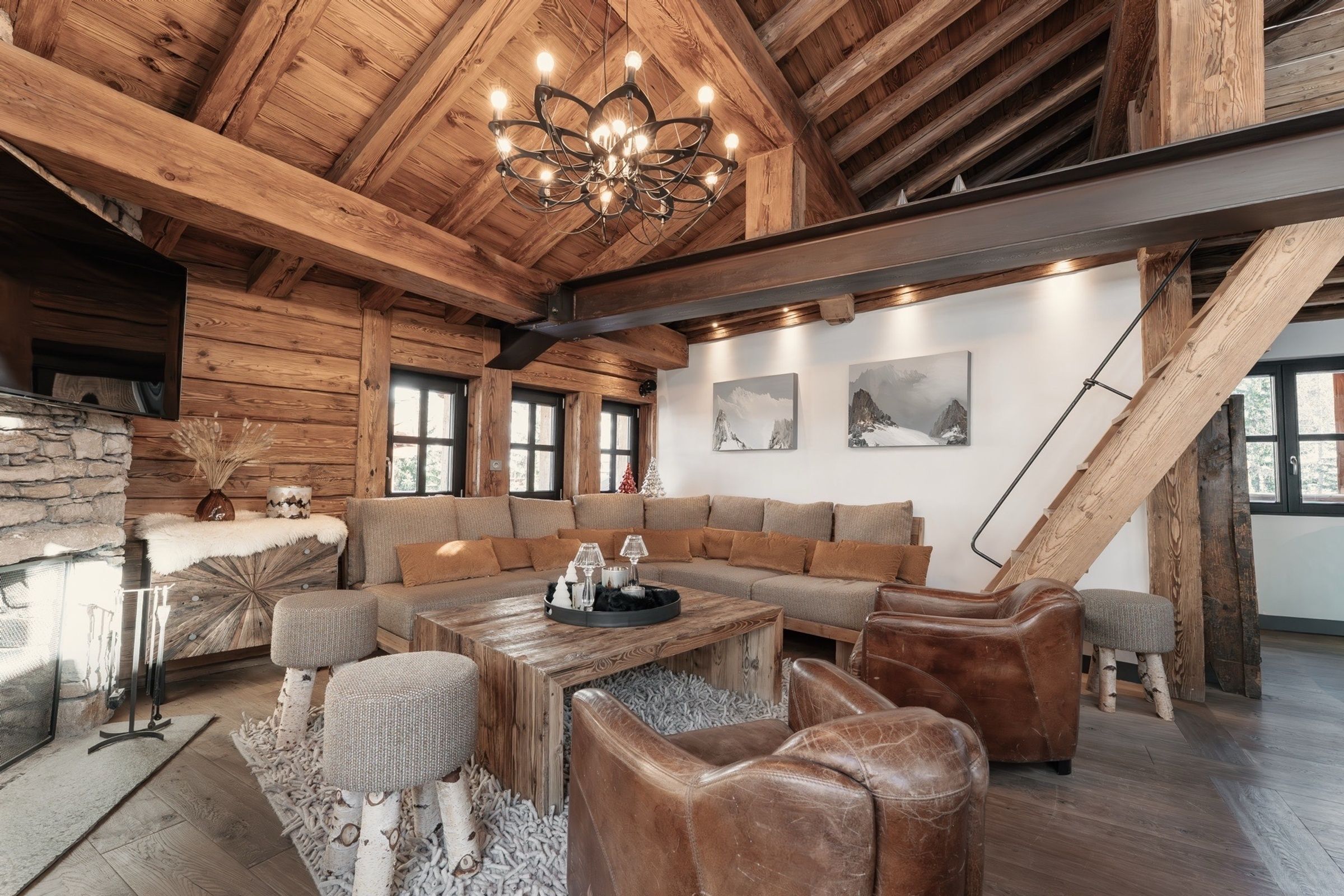 Chalet Pile