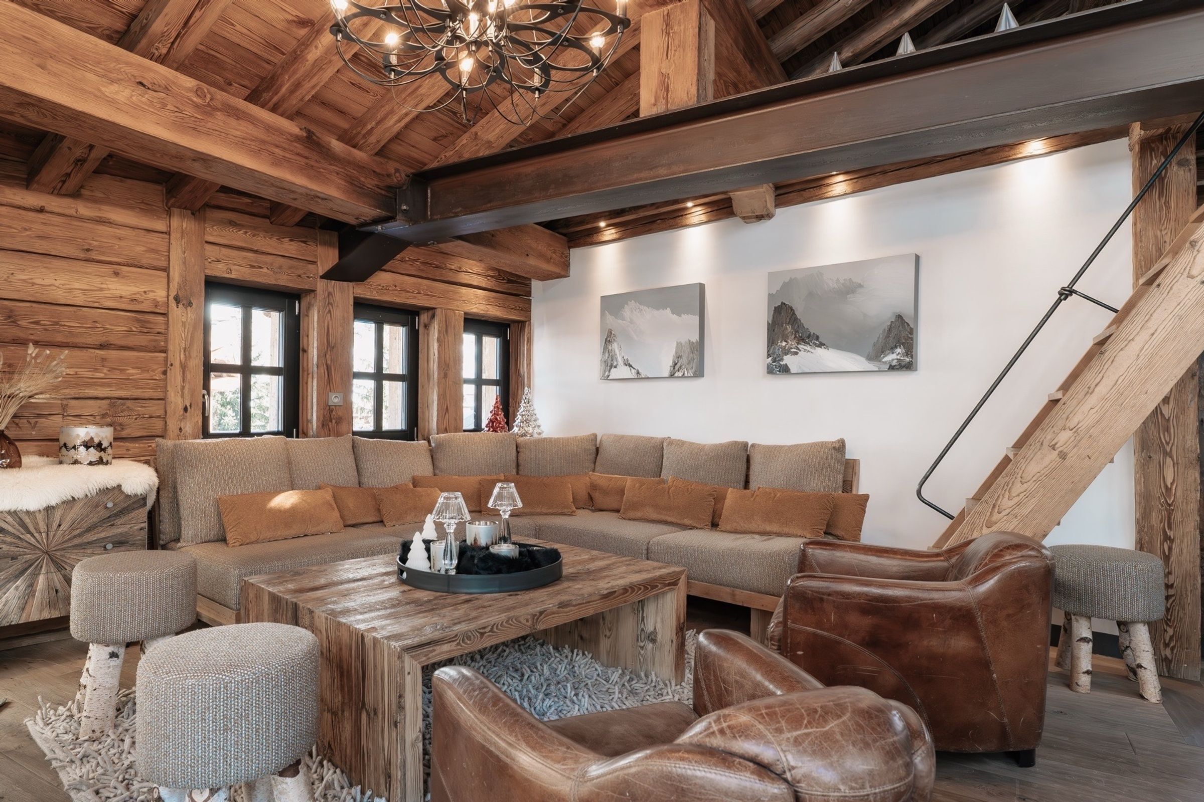 Chalet Pile