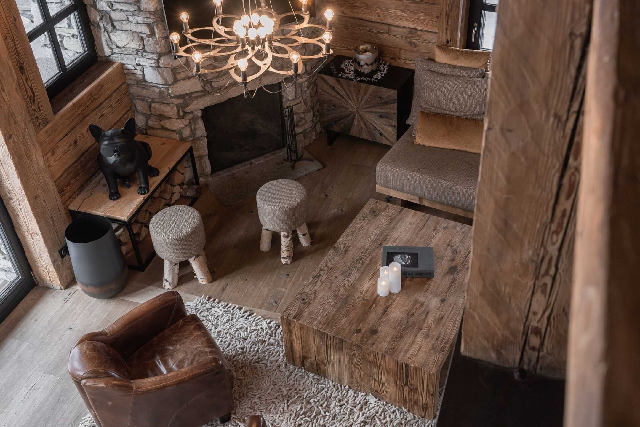 Chalet Pile