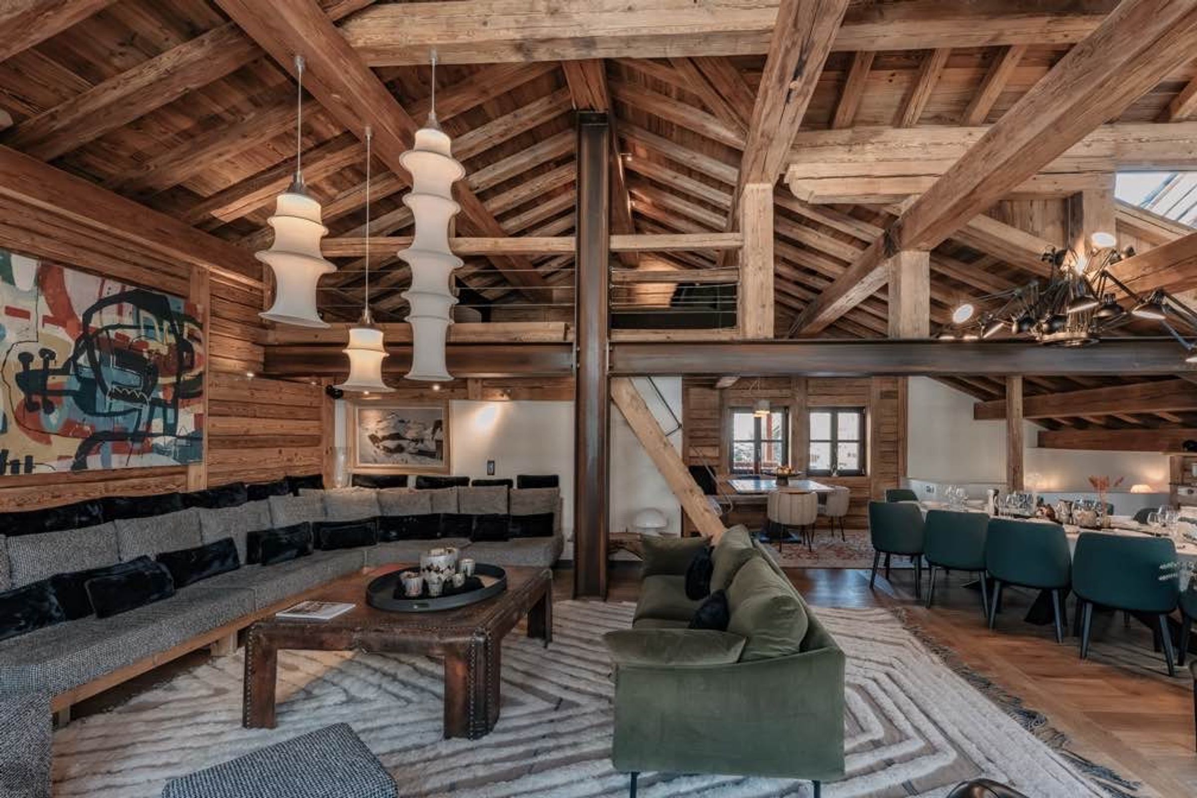 Chalet Face