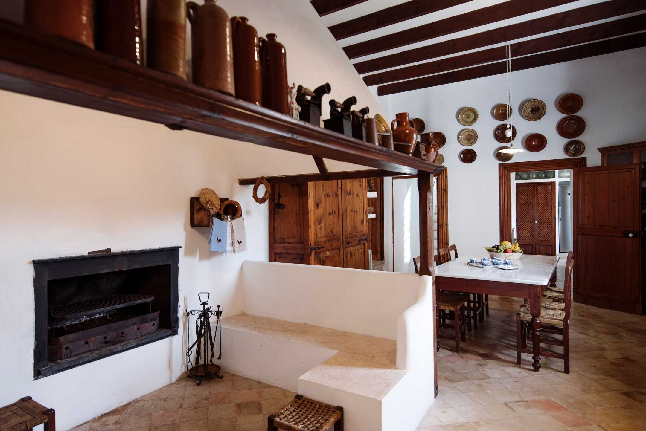 Villa Era