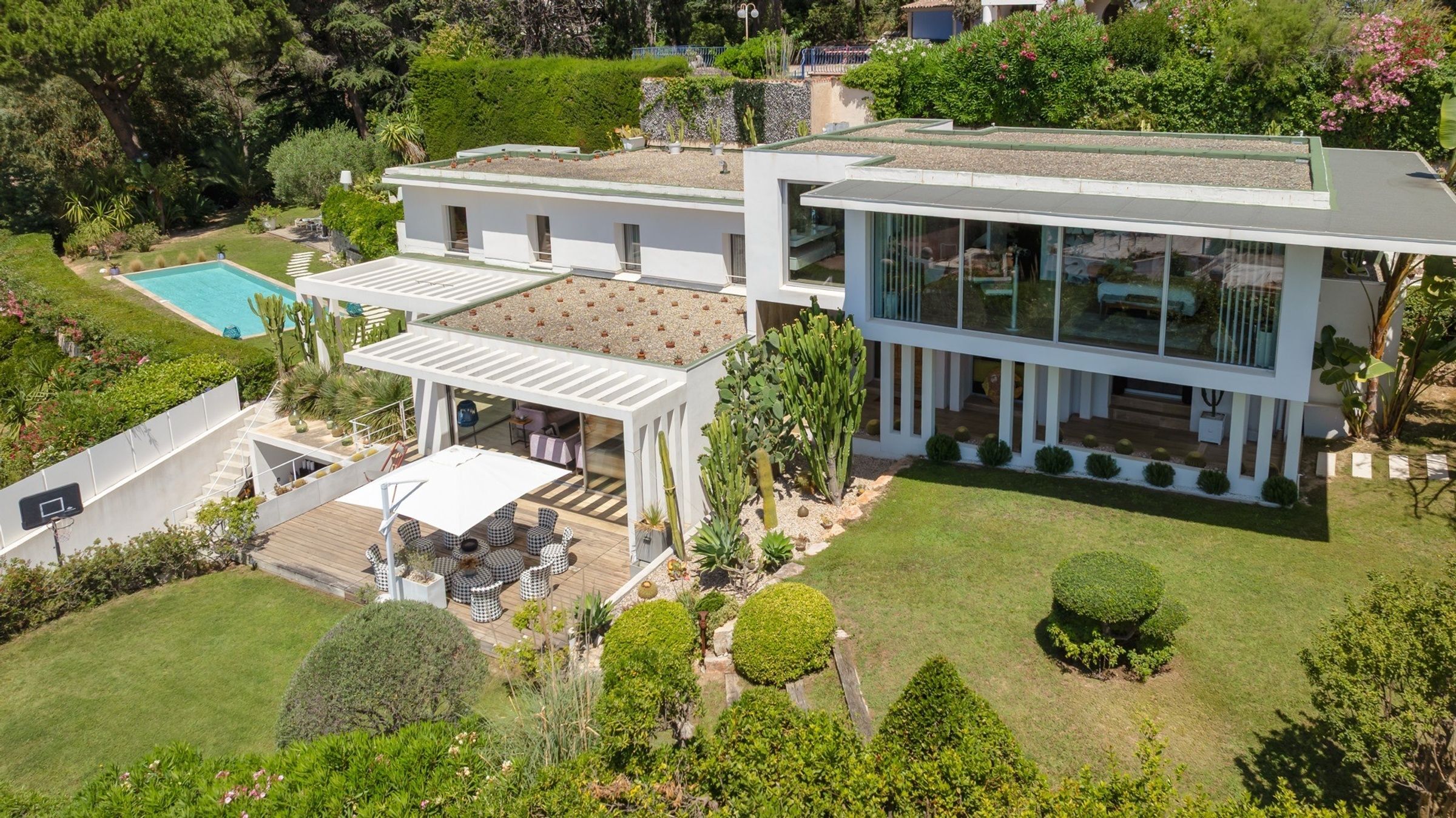 Villa Radieuse
