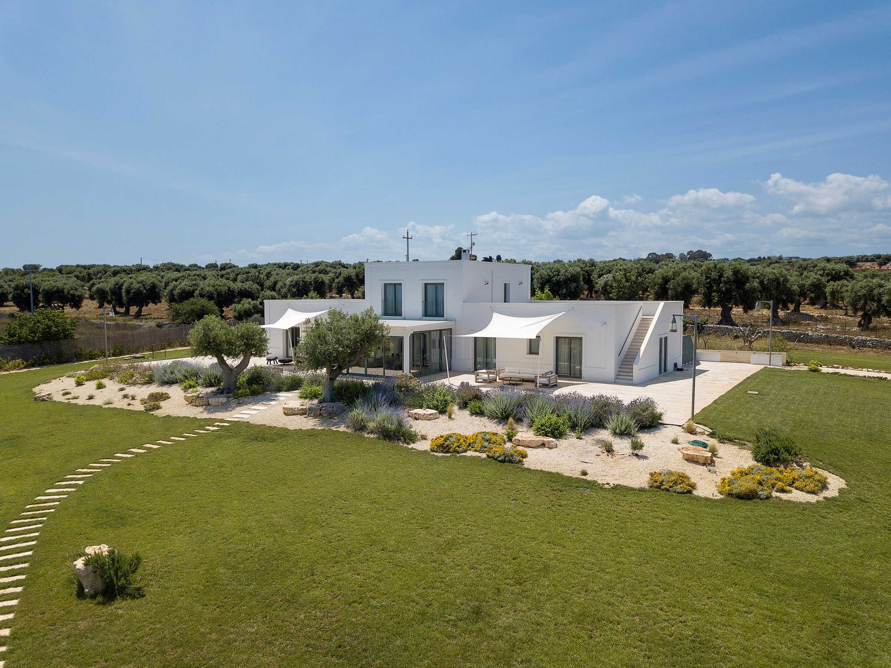 Villa Tayana