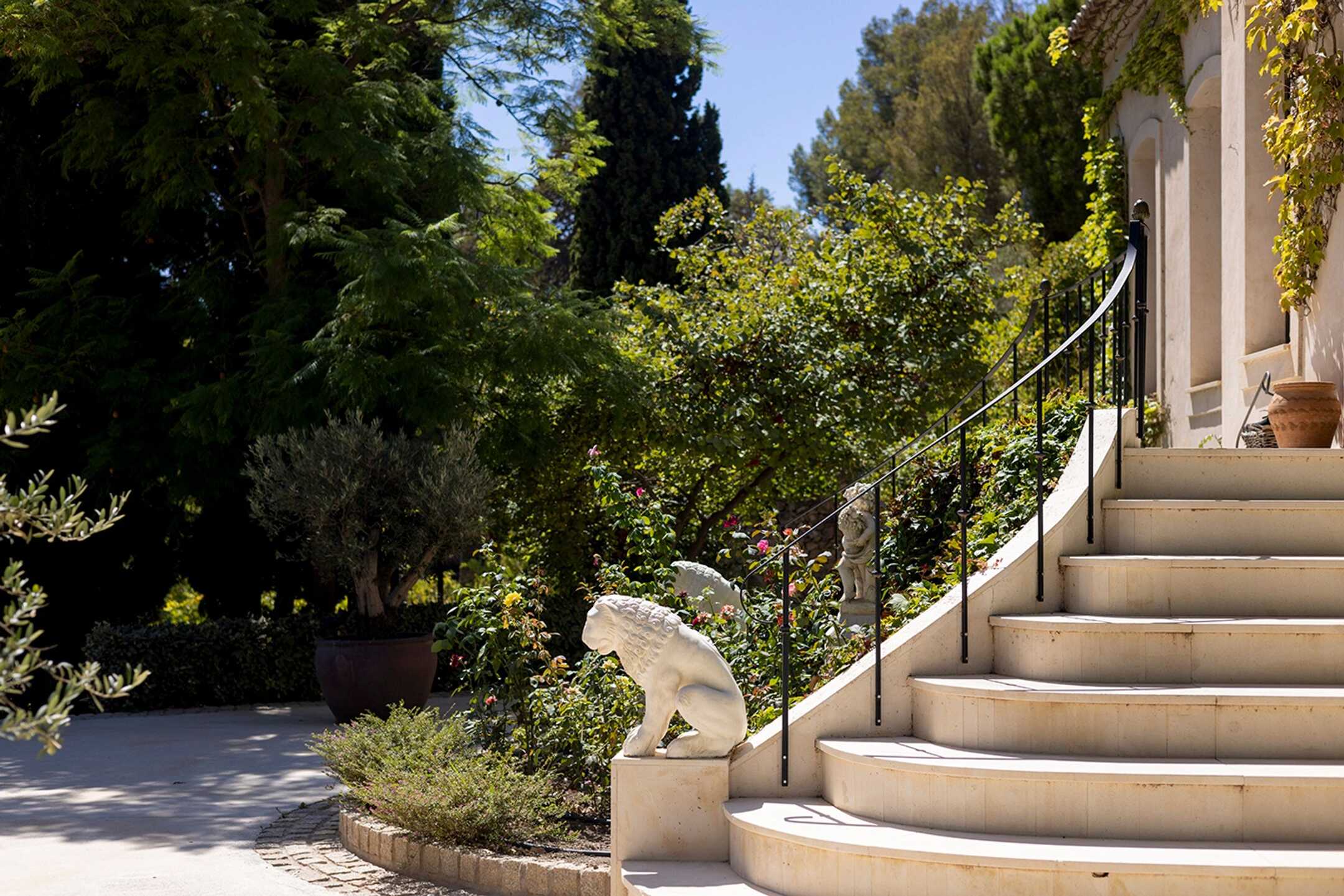 Villa Aluz