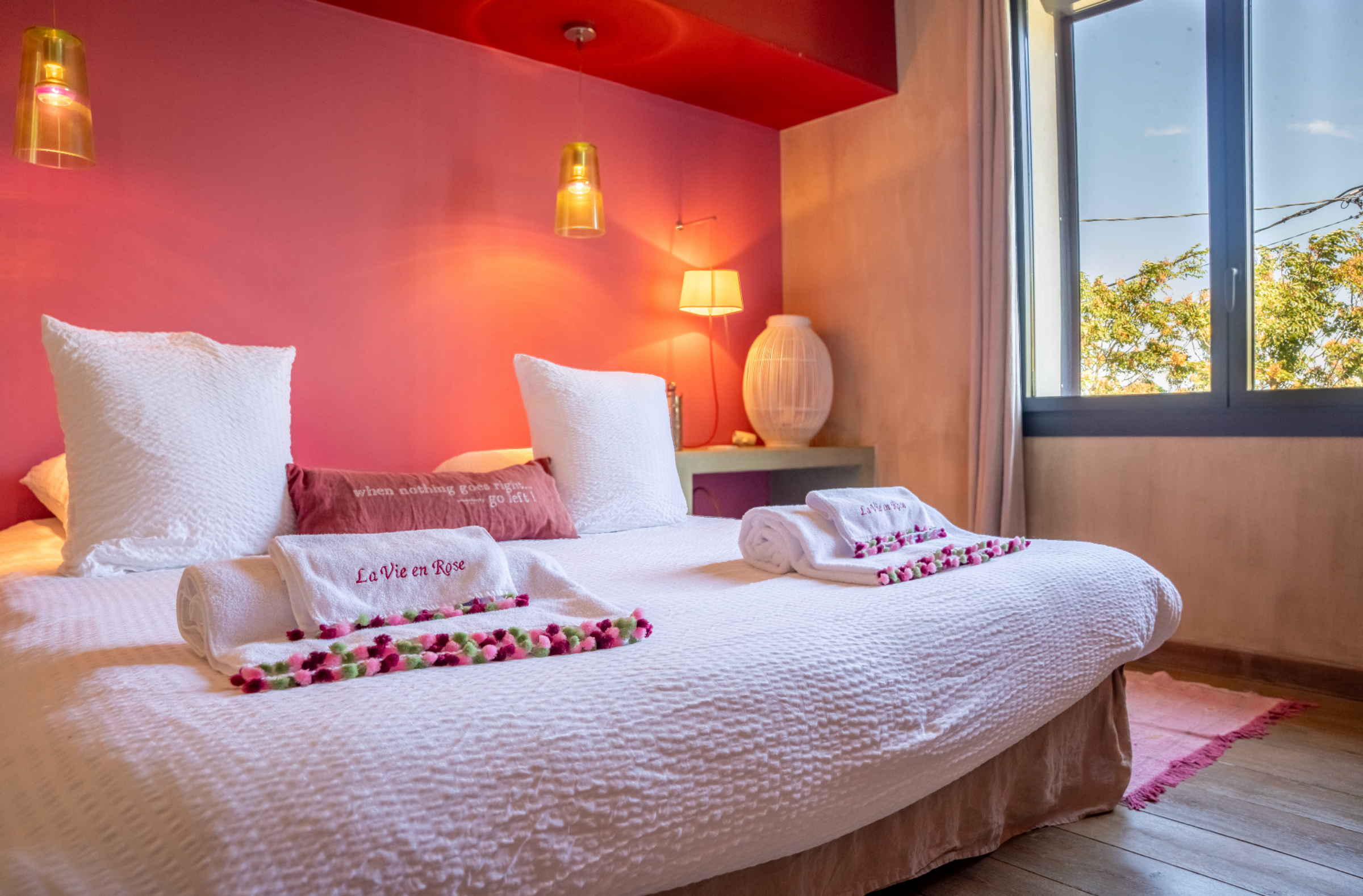 Bedroom 2- La Vie en Rose