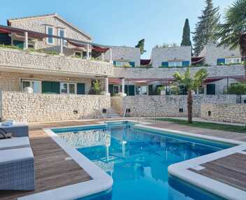 Villa Raj