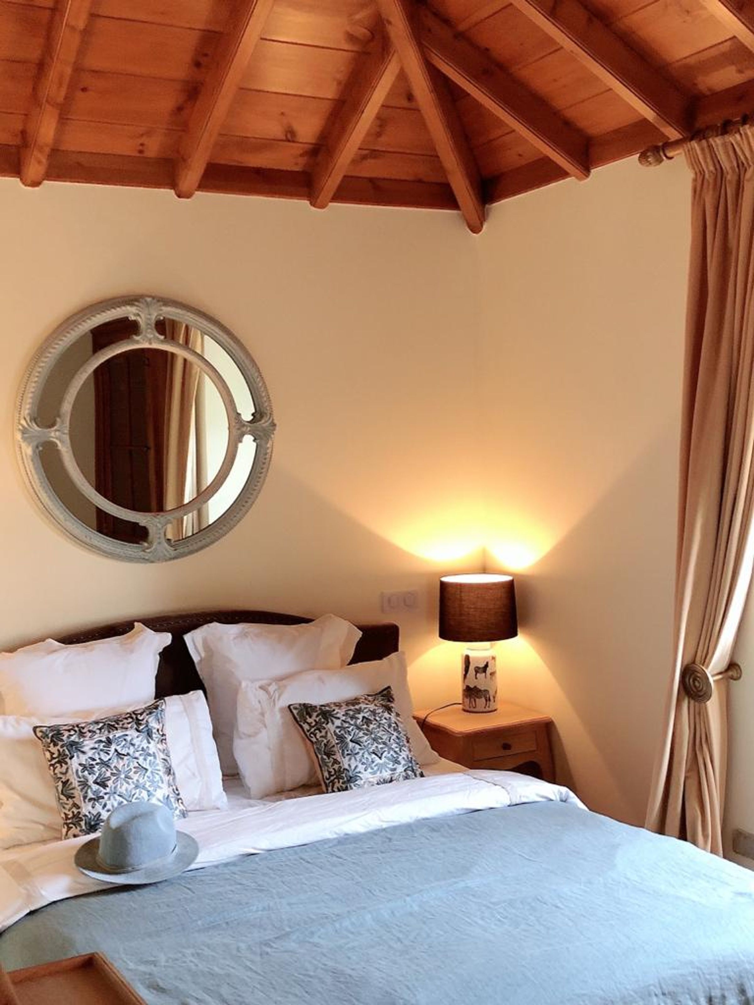 Villa Camelia & Monserrate