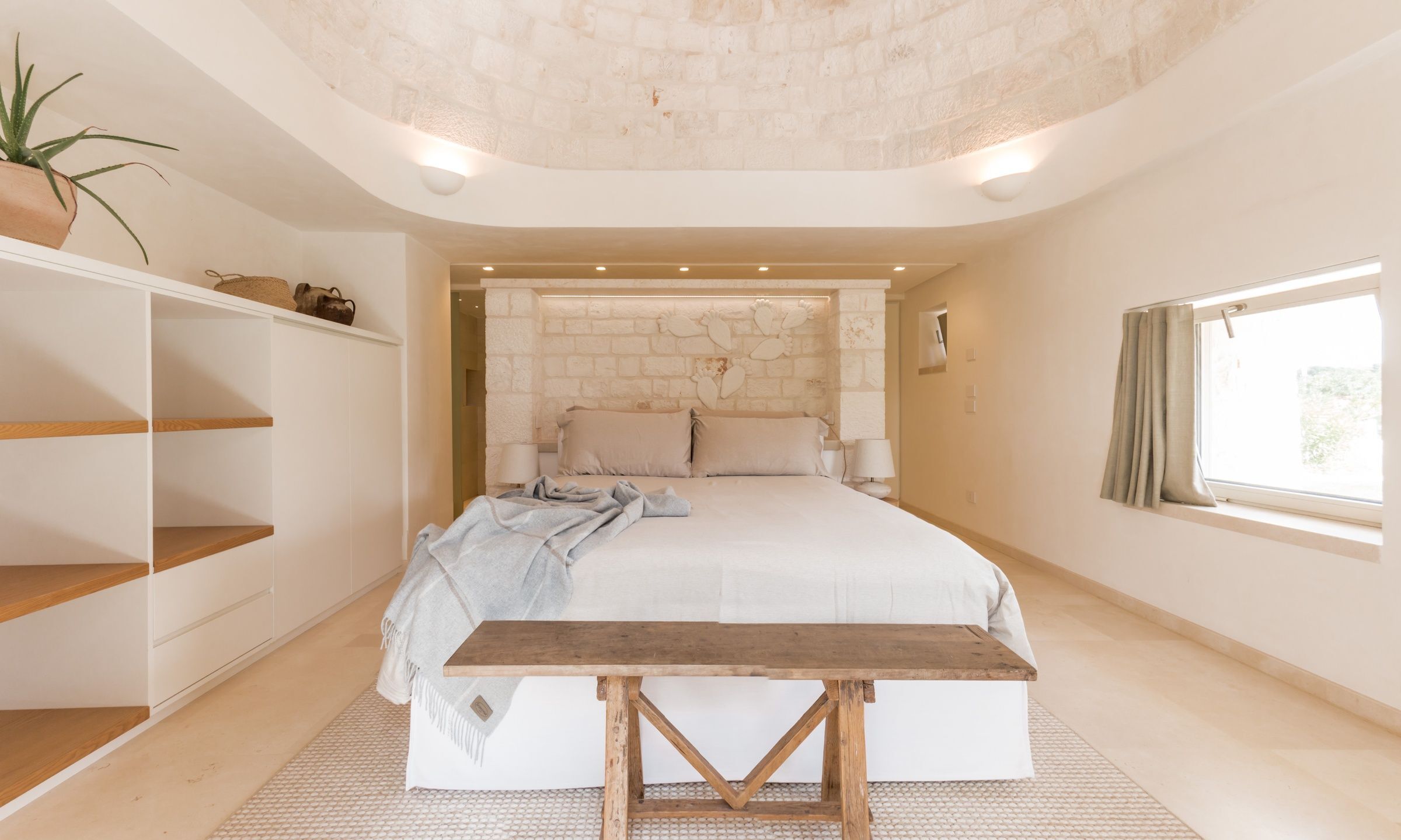 Bedroom 5 - Outbuilding