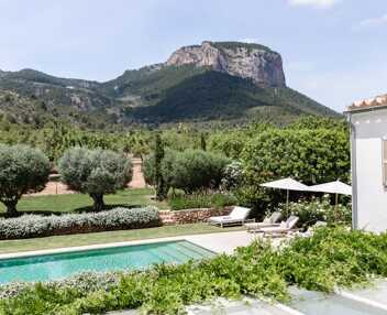 Villa Alaro