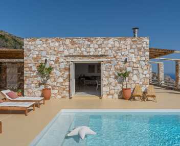 Villa Avlaki