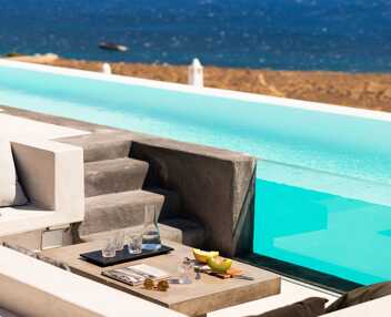Villa Charlize