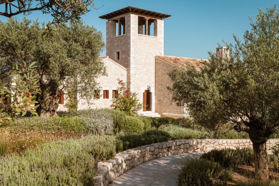 Villa Dwell