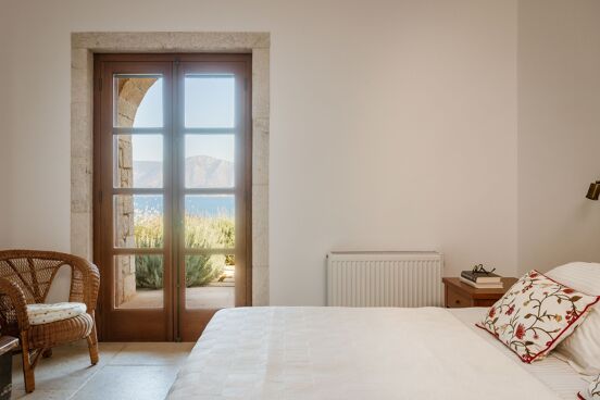 Villa Dwell