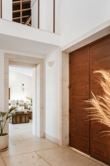 Villa Dwell