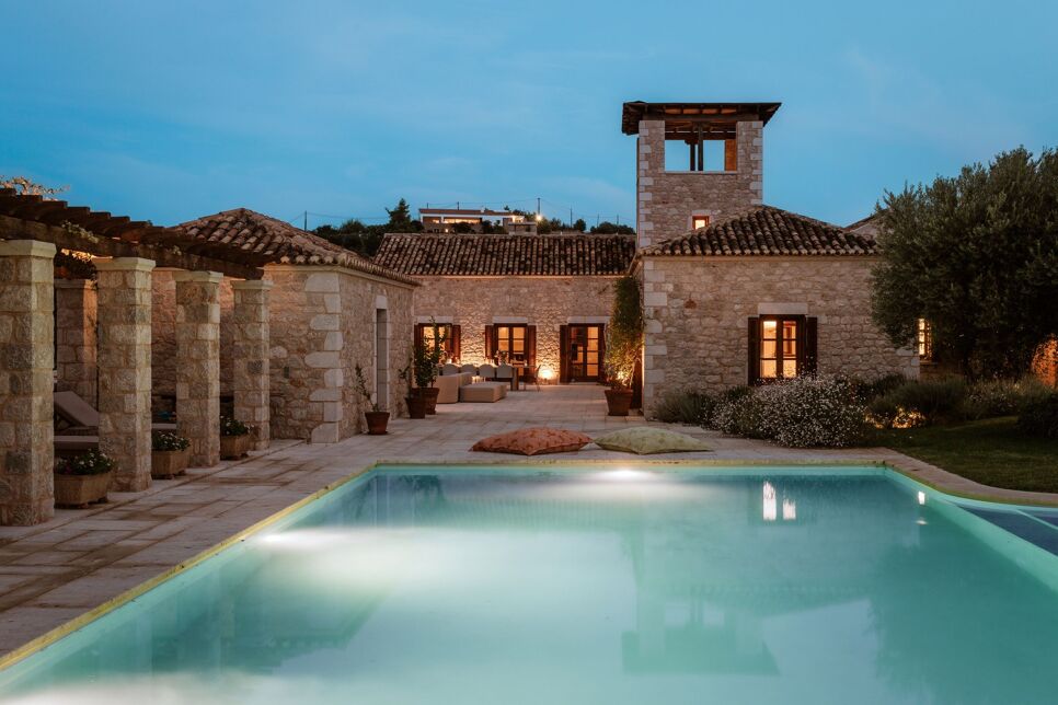 Villa Dwell
