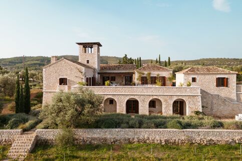 Villa Dwell