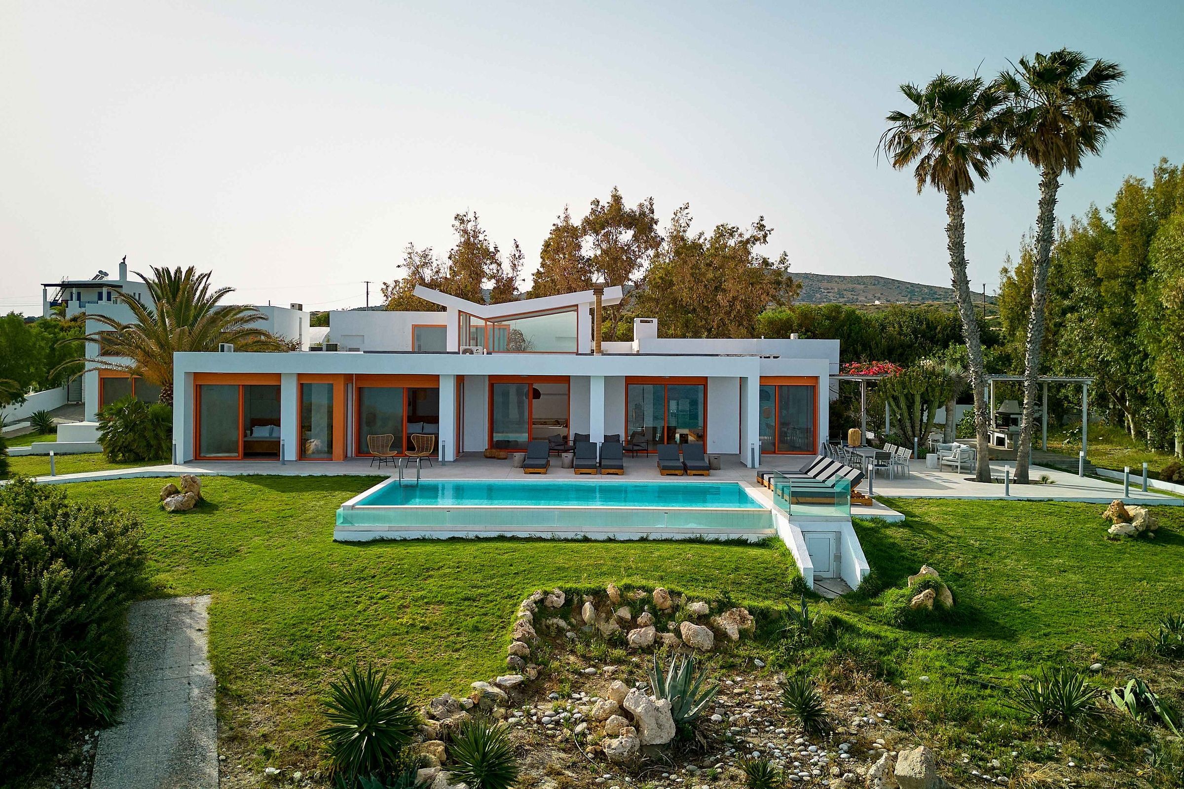 Villa Sparrow