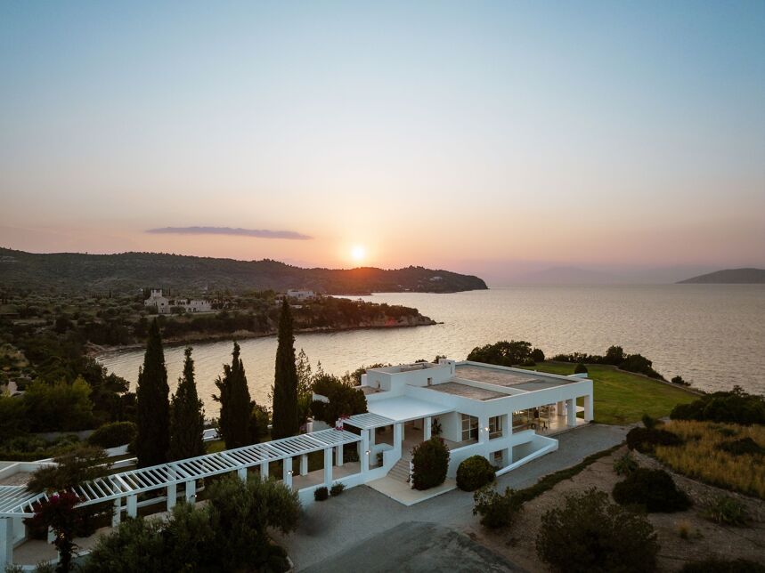 Villa Tatler