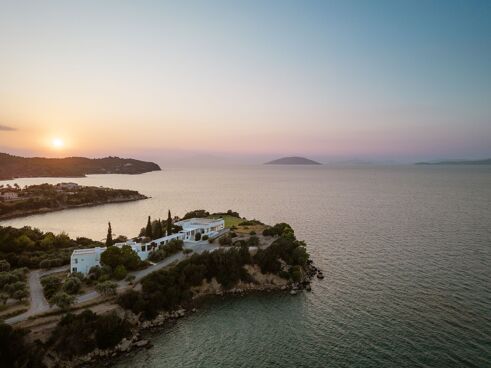 Villa Tatler