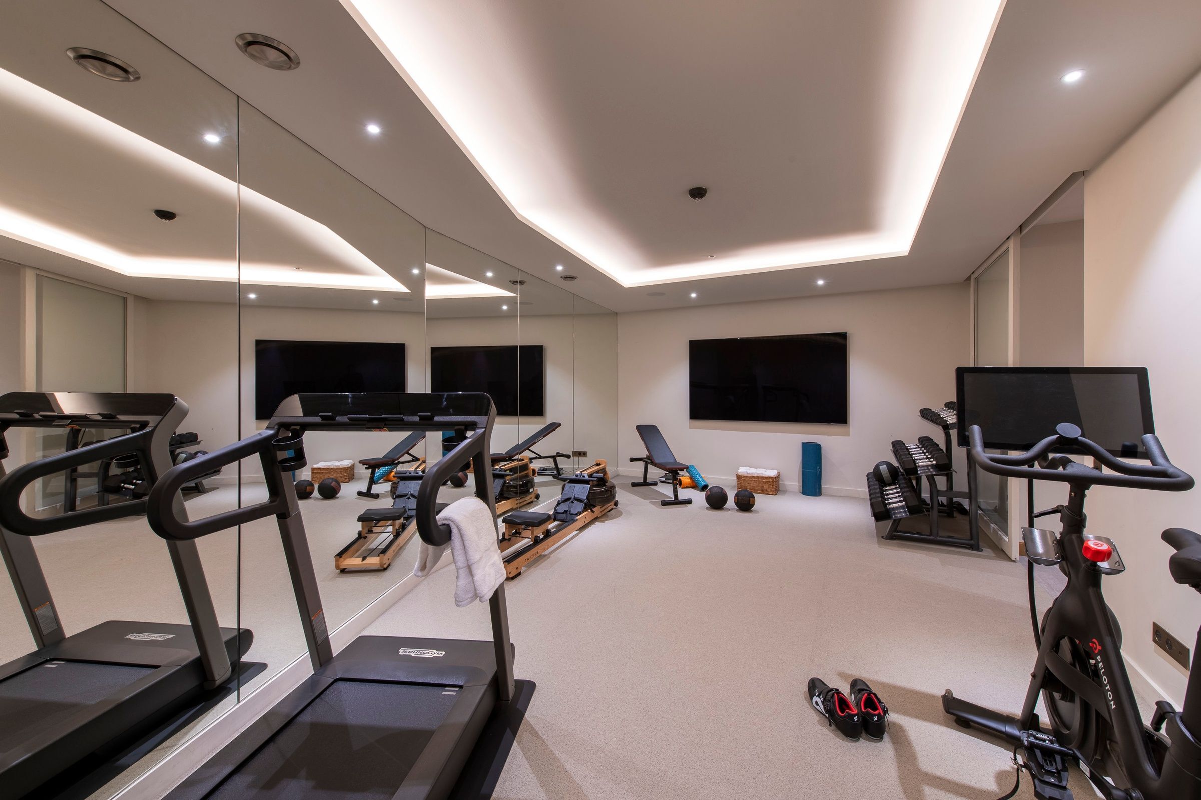 Etoile Du Nord - West Wing