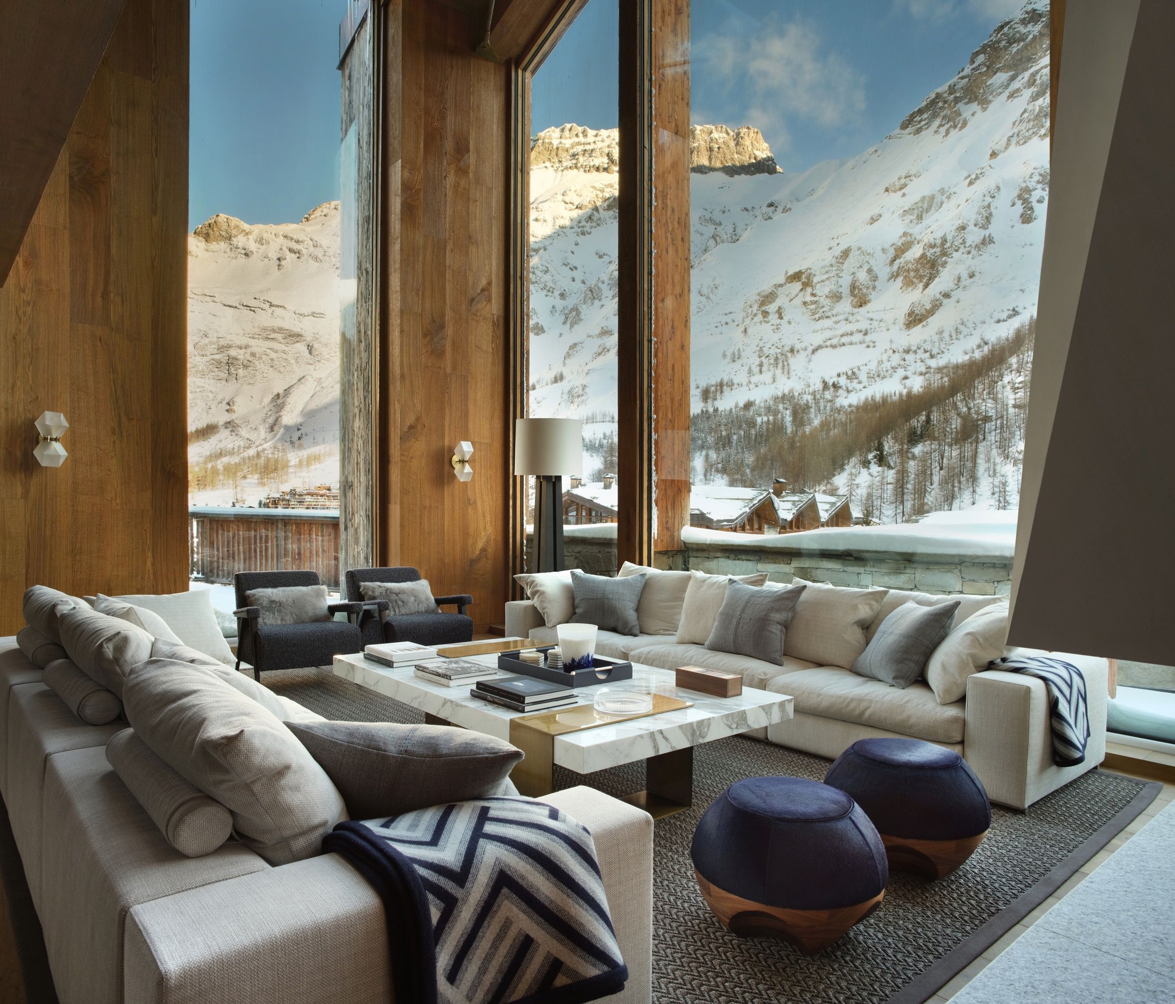 Etoile Du Nord - West Wing