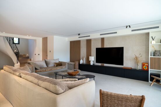 Villa Louvia