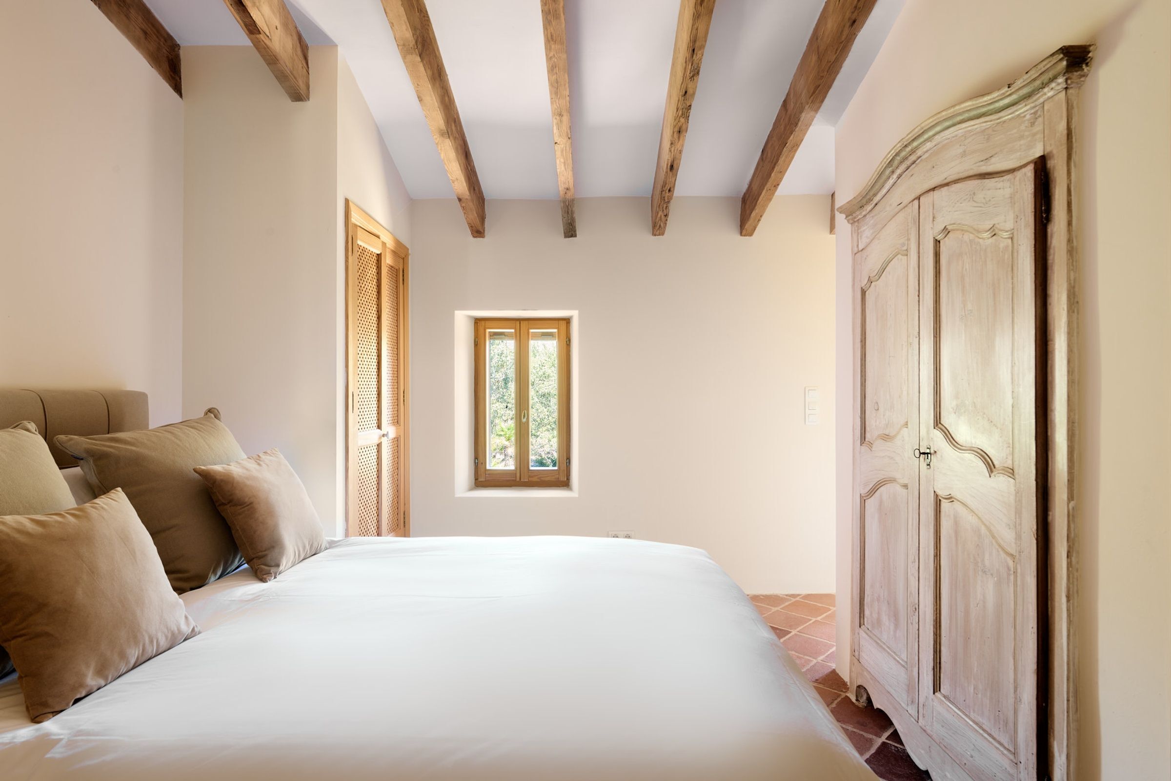 Bedroom 2 - First Floor