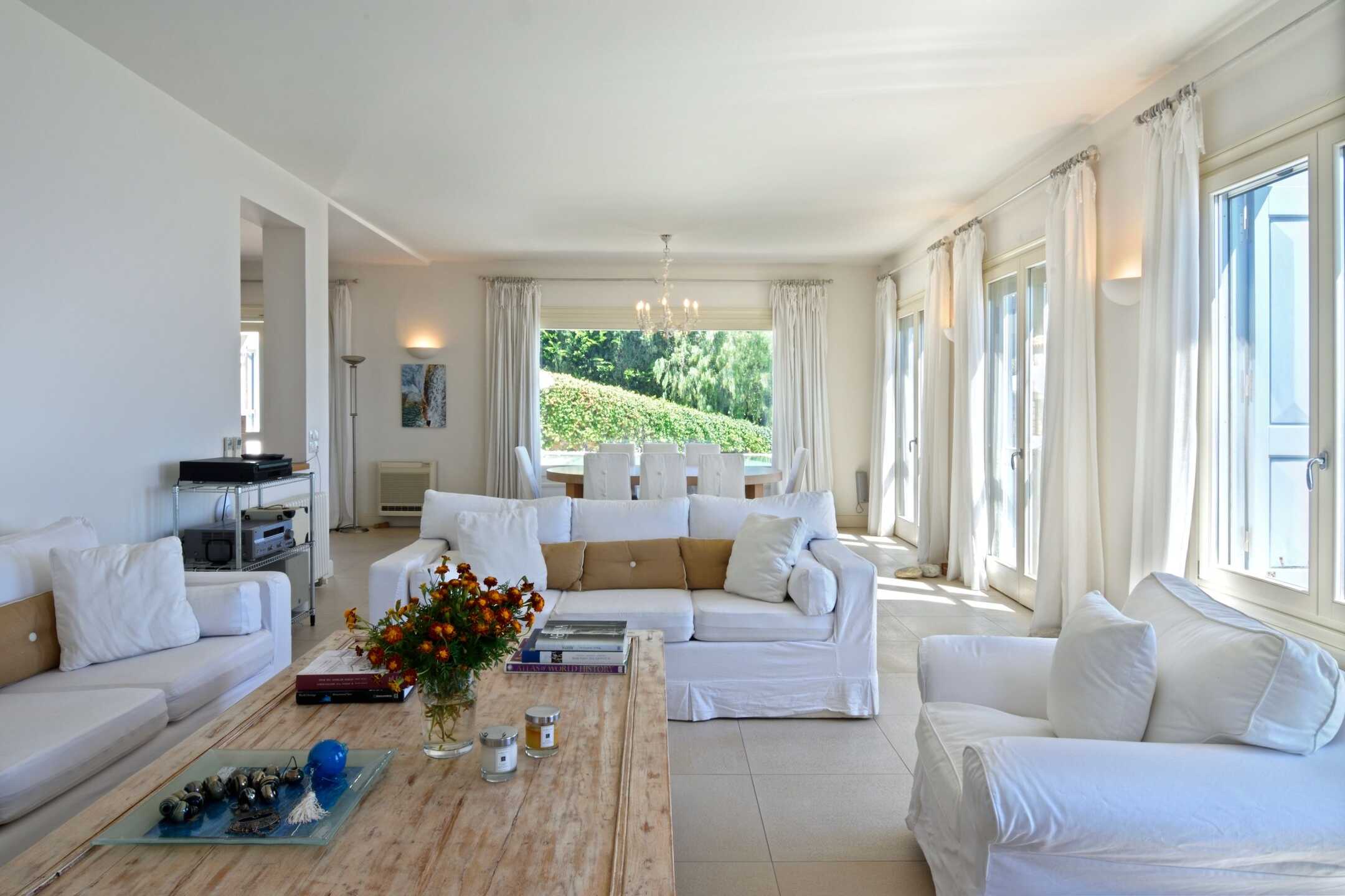 Villa Mercury I
