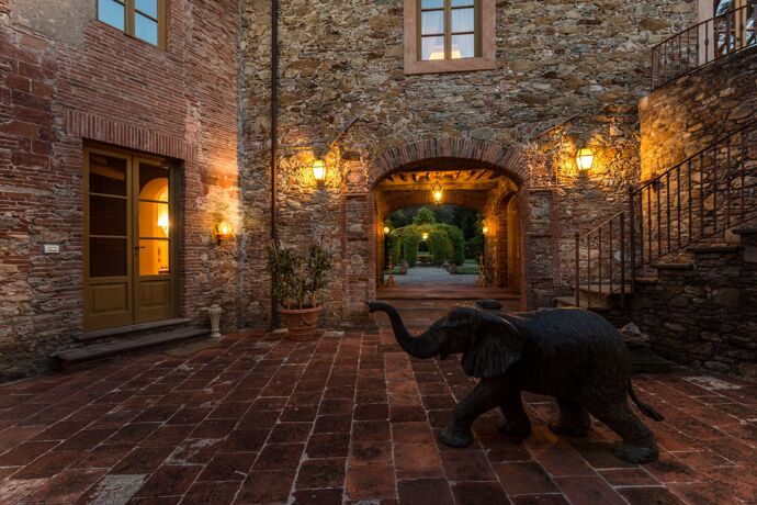 Villa Elefante